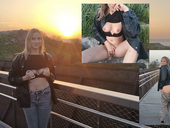 Frech und Spontan! Public gefingert!